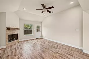 417 W 7th St, Weatherford, TX 76086 - Photo 9