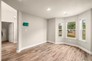 417 W 7th St, Weatherford, TX 76086 - Photo 5