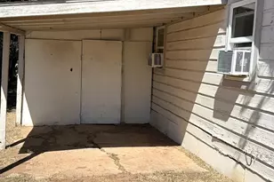 1526 Sewell St, Abilene, TX 79605 - Photo 9
