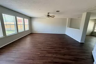 1582 Brookstone Dr, Little Elm, TX 75068 - Photo 5