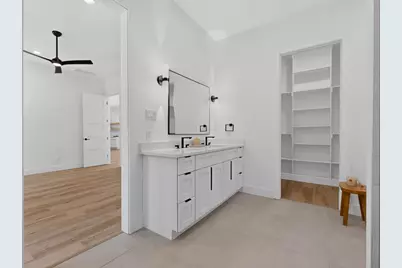 609 E Grove Street, Kaufman, TX 75142 - Photo 25
