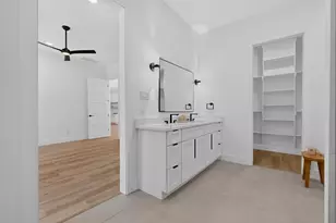 609 E Grove St, Kaufman, TX 75142 - Photo 25