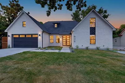 609 E Grove Street, Kaufman, TX 75142 - Photo 1