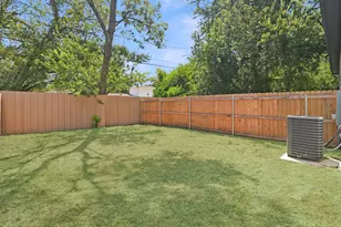 826 Stamps Ave, Fort Worth, TX 76114 - Photo 27
