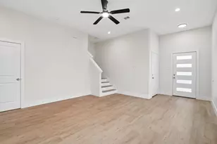 826 Stamps Ave, Fort Worth, TX 76114 - Photo 9