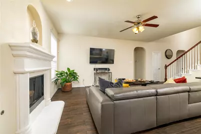 45 Beechcreek Drive, Edgecliff Village, TX 76134 - Photo 9