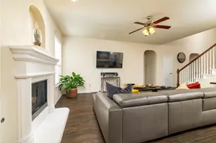 45 Beechcreek Dr, Edgecliff Village, TX 76134 - Photo 9