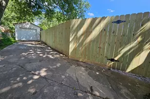 5009 Royal Dr, Fort Worth, TX 76116 - Photo 17