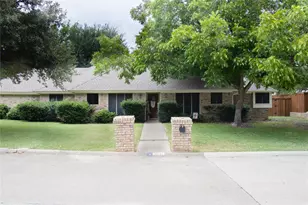 3641 Green Hollow Dr, Grand Prairie, TX 75052 - Photo 1