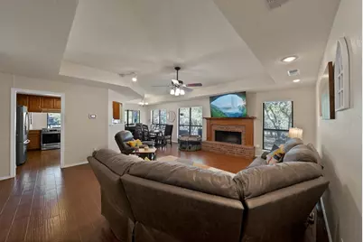 113 Cottonwood Court, Hudson Oaks, TX 76087 - Photo 21