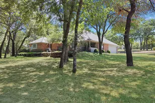 113 Cottonwood Ct, Hudson Oaks, TX 76087 - Photo 3