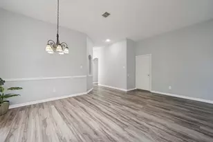 1351 Clearwater Dr, Grand Prairie, TX 75052 - Photo 23