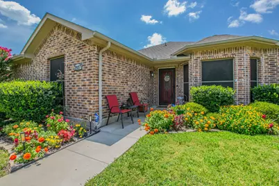 2937 Mayfair Lane, Lancaster, TX 75134 - Photo 1