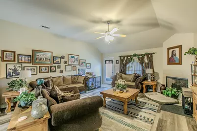 2937 Mayfair Lane, Lancaster, TX 75134 - Photo 3