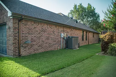 2521 Glenn Ranch Drive, Burleson, TX 76028 - Photo 5
