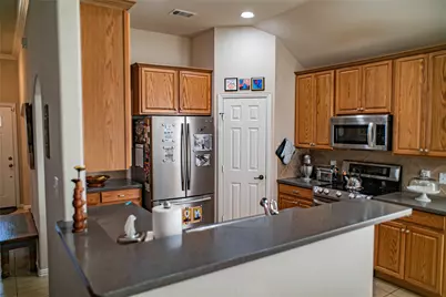 2521 Glenn Ranch Drive, Burleson, TX 76028 - Photo 19