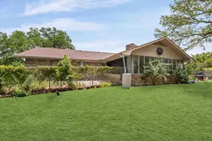2534 S Robinson Dr, Robinson, TX 76706 - Photo 37