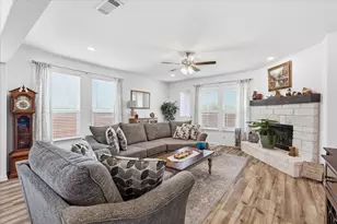 1332 San Marcus Dr, Springtown, TX 76082 - Photo 9