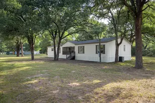 151 Private Rd 958, Kirvin, TX 75859 - Photo 3