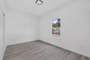 2946 Darby Dr, Dallas, TX 75227 - Photo 31