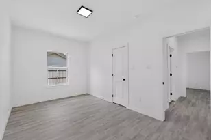 2946 Darby Dr, Dallas, TX 75227 - Photo 29