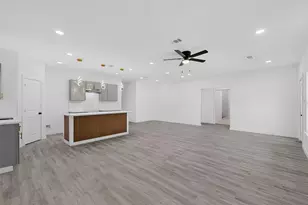 2946 Darby Dr, Dallas, TX 75227 - Photo 9