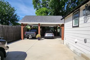 607 Dr Martin Luther King Jr Blvd, Waxahachie, TX 75165 - Photo 5
