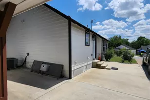 607 Dr Martin Luther King Jr Blvd, Waxahachie, TX 75165 - Photo 3