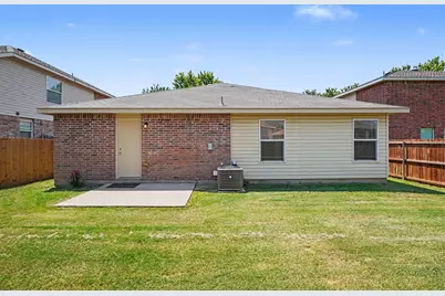 1817 Elk Lake Trail, Fort Worth, TX 76247 - Photo 15