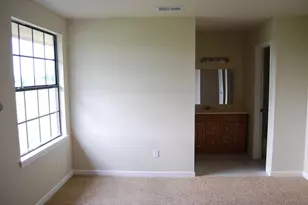 8001 Rothington Rd, Dallas, TX 75227 - Photo 11