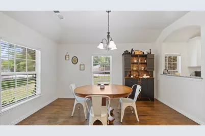 308 E 8th Street, Kaufman, TX 75142 - Photo 9