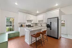 308 E 8th St, Kaufman, TX 75142 - Photo 11