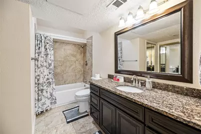 655 Cimarron Trail #655, Irving, TX 75063 - Photo 11