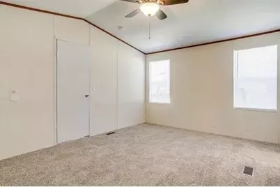 3819 Wisconsin Court, Granbury, TX 76048 - Photo 13