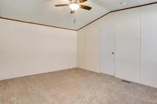 3819 Wisconsin Ct, Granbury, TX 76048 - Photo 11
