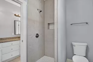 1201 W Arlington Ave, Fort Worth, TX 76110 - Photo 7