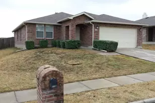 2640 Annalea Ln, Little Elm, TX 75068 - Photo 13