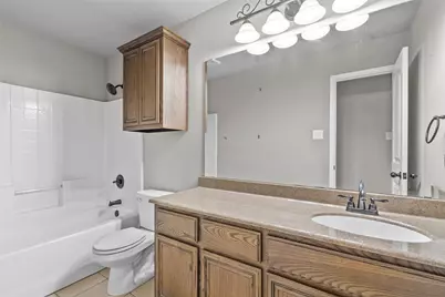 915 Sage Meadow Drive, Glenn Heights, TX 75154 - Photo 21