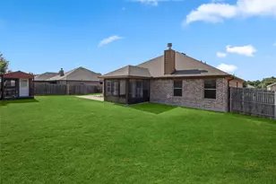 915 Sage Meadow Dr, Glenn Heights, TX 75154 - Photo 5
