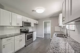 6721 Cylinda Sue Cir, North Richland Hills, TX 76180 - Photo 13