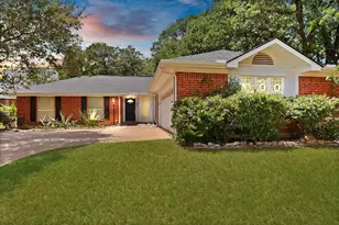 105 Arthur Dr, Kennedale, TX 76060 - Photo 1