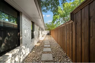 6601 E Mockingbird Lane, Dallas, TX 75214 - Photo 29