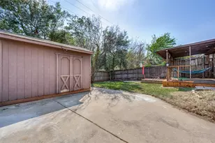 109 Hickory Springs Dr, Euless, TX 76039 - Photo 23