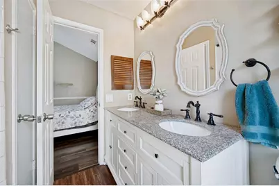 109 Hickory Springs Drive, Euless, TX 76039 - Photo 15