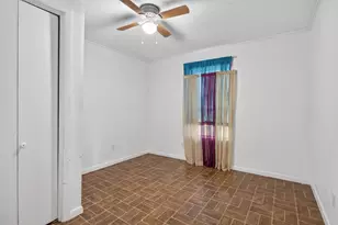821 Milky Way, Garland, TX 75040 - Photo 11