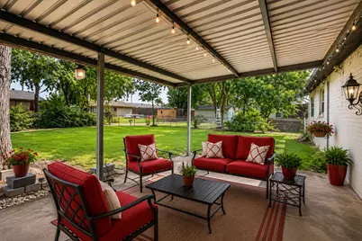 821 Milky Way, Garland, TX 75040 - Photo 21
