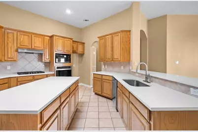 945 Shiprock Road, Frisco, TX 75033 - Photo 9