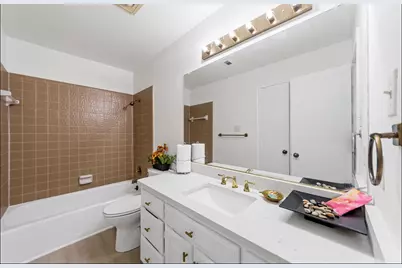 605 Woodway Lane, Richardson, TX 75081 - Photo 17