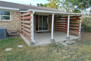 3617 Classic Dr, Garland, TX 75042 - Photo 17