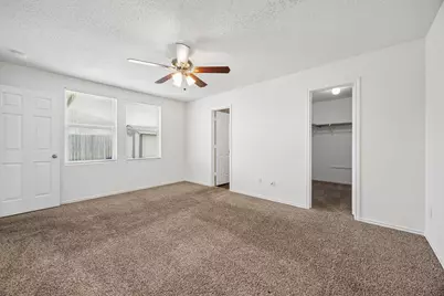 1412 Sunflower Court, Burleson, TX 76028 - Photo 19